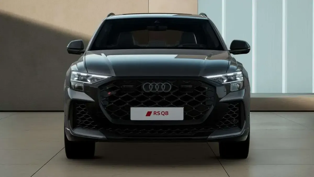 Neu Audi RS Q8 Performance 640 PS (470 kW) 2026 Daytonagrau perleffekt SUV
