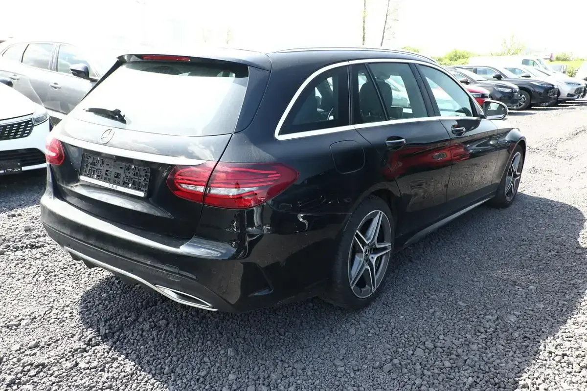 Gebraucht Mercedes C220 AMG line 194 PS (142 kW) 2020 Schwarz Kombi