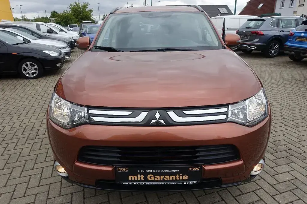 Gebraucht Mitsubishi Outlander 150 PS (110 kW) 2014 Braun SUV