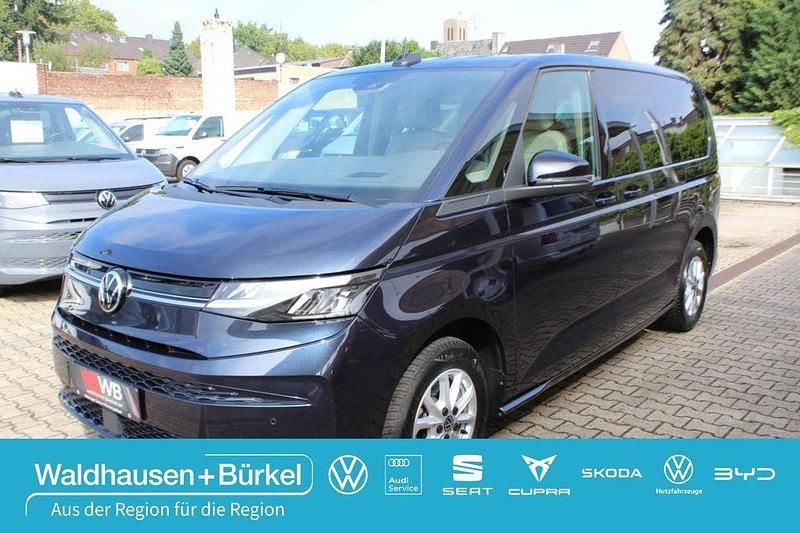 Gebraucht VW Multivan Life 150 PS (110 kW) 2024 Blau Van