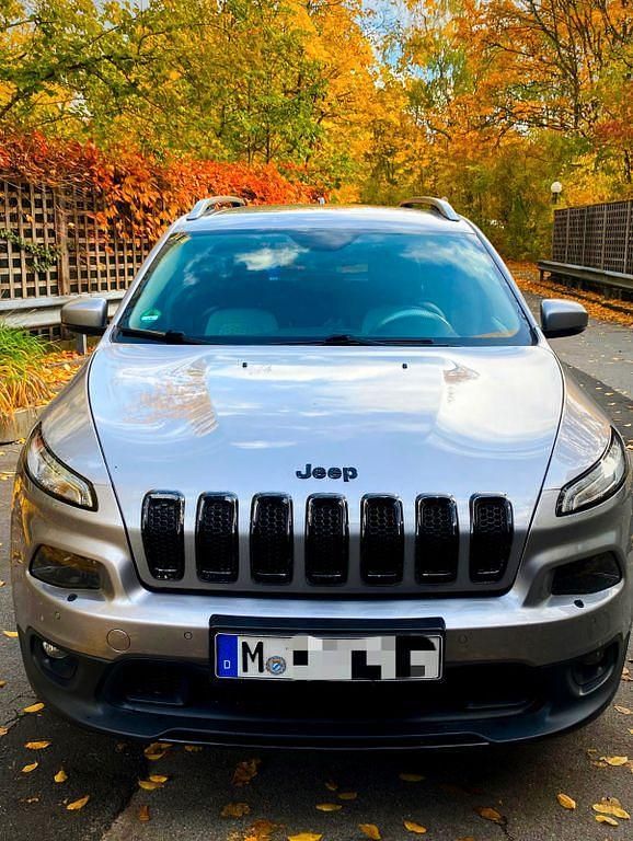 Braun Gebraucht 2019 Jeep Cherokee SUV | 17.500 € (Fairer Preis) - Bild 1/4