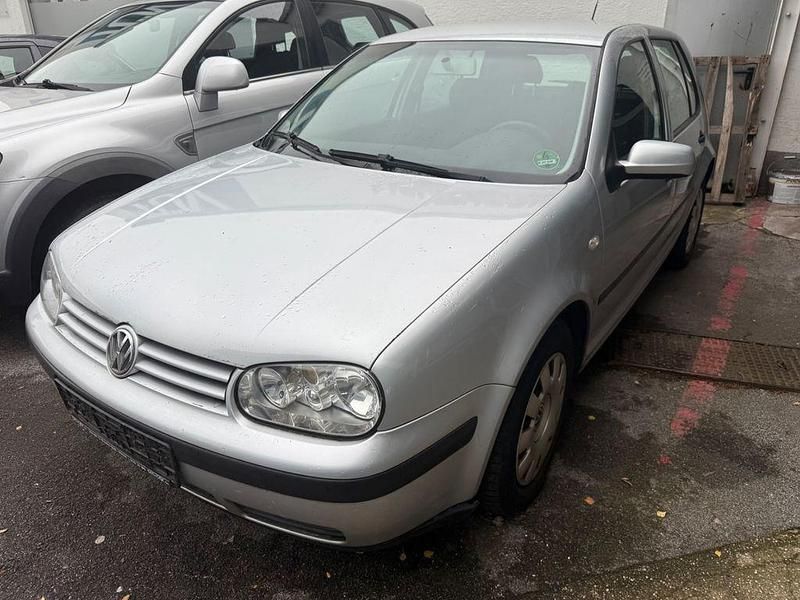 Silber Gebraucht 2002 VW Golf IV Limousine | 1.490 € (Fairer Preis) - Bild 1/4