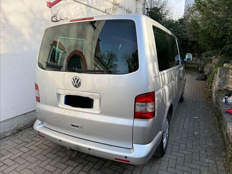 Gebraucht VW Multivan 105 PS (77 kW) 2005 Silber Van