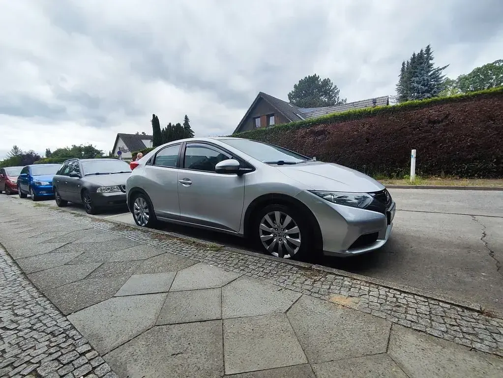 Gebraucht Honda Civic Sport 101 PS (74 kW) 2013 Grau Limousine