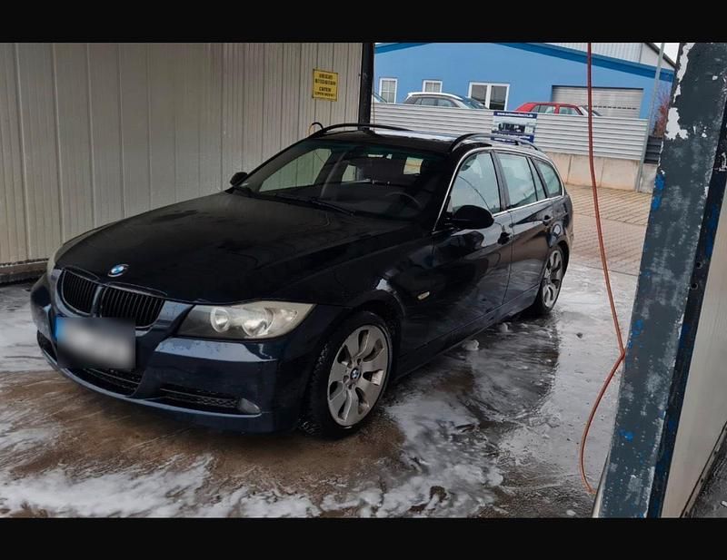Gebraucht BMW 325 218 PS (160 kW) 2006 Blau Kombi