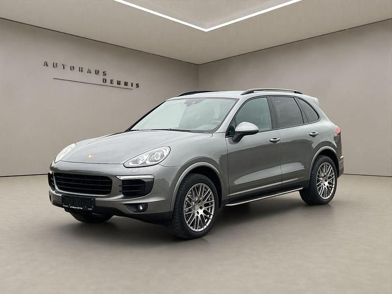Grau Gebraucht 2016 Porsche Cayenne S SUV | 30.990 € (Superpreis) - Bild 1/4