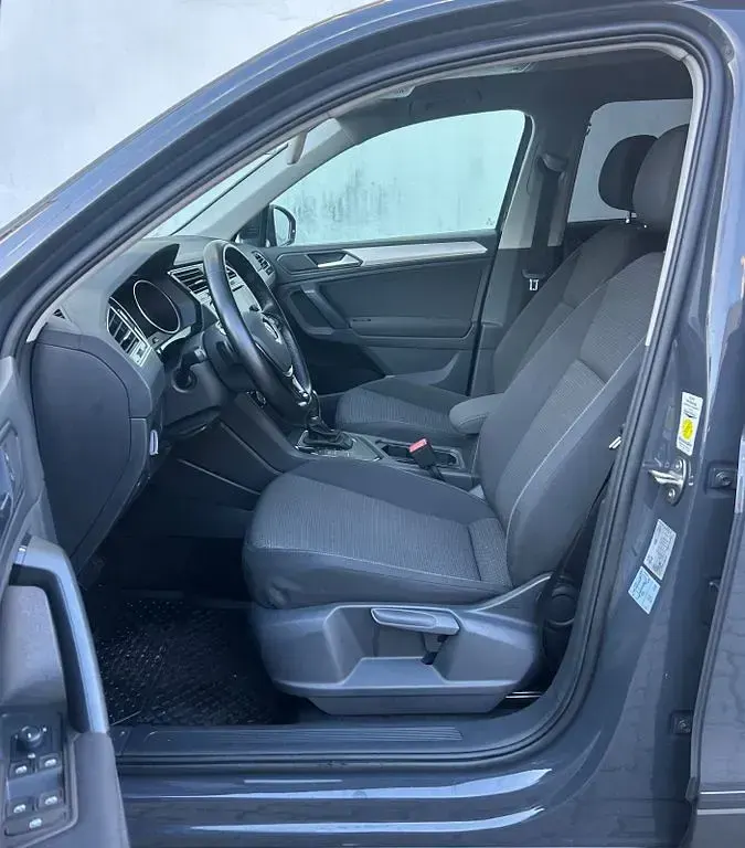 Gebraucht VW Tiguan Trendline 150 PS (110 kW) 2018 Grau SUV