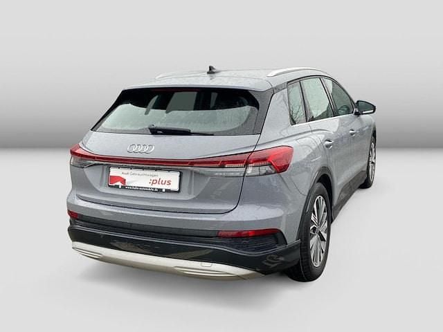 Gebraucht Audi Q4 e-tron Advanced 150 kW (204 PS) 2023 Kieselgrau SUV