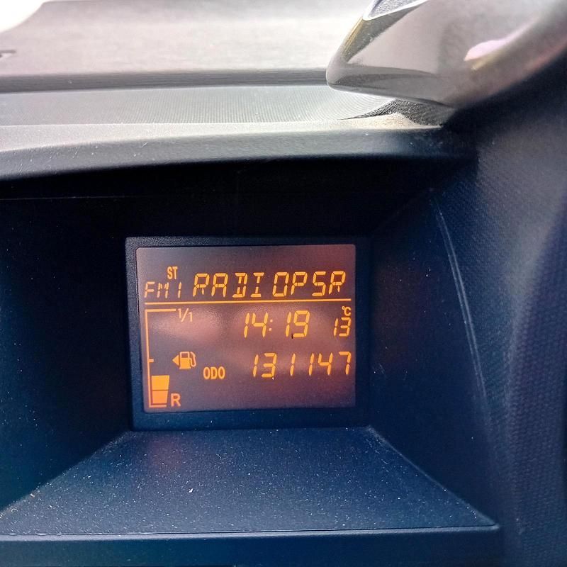 Gebraucht Toyota iQ 68 PS (50 kW) 2008 Weiß Kleinwagen