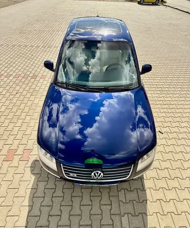 Usata VW Passat 275 CV (202 kW) 2004 Blu Berlina