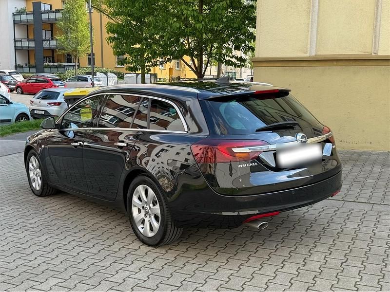 Gebraucht Opel Insignia 170 PS (125 kW) 2016 Schwarz Kombi