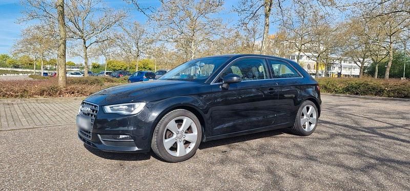 Usata Audi A3 122 CV (89 kW) 2012 Nero Utilitaria