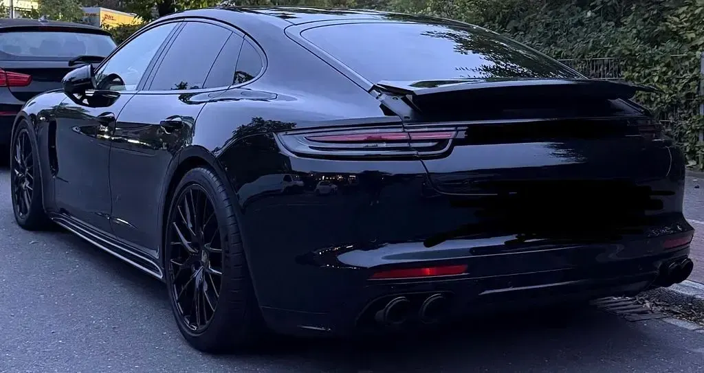 Second-hand Porsche Panamera 4S 421 CP (309 kW) 2017 Negru Berlinǎ