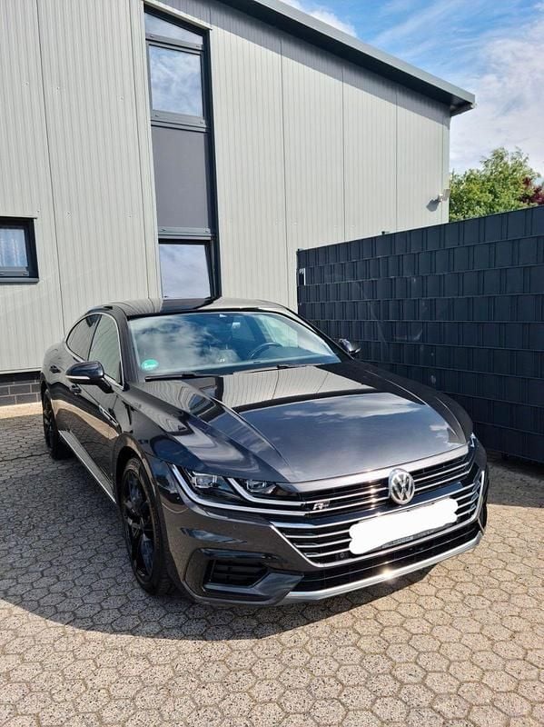 Gebraucht VW Arteon R-line 190 PS (139 kW) 2018 Grau Kleinwagen