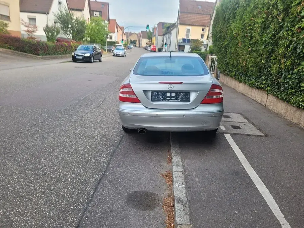 Gebraucht Mercedes CLK200 Elegance 163 PS (119 kW) 2002 Silber Coupé