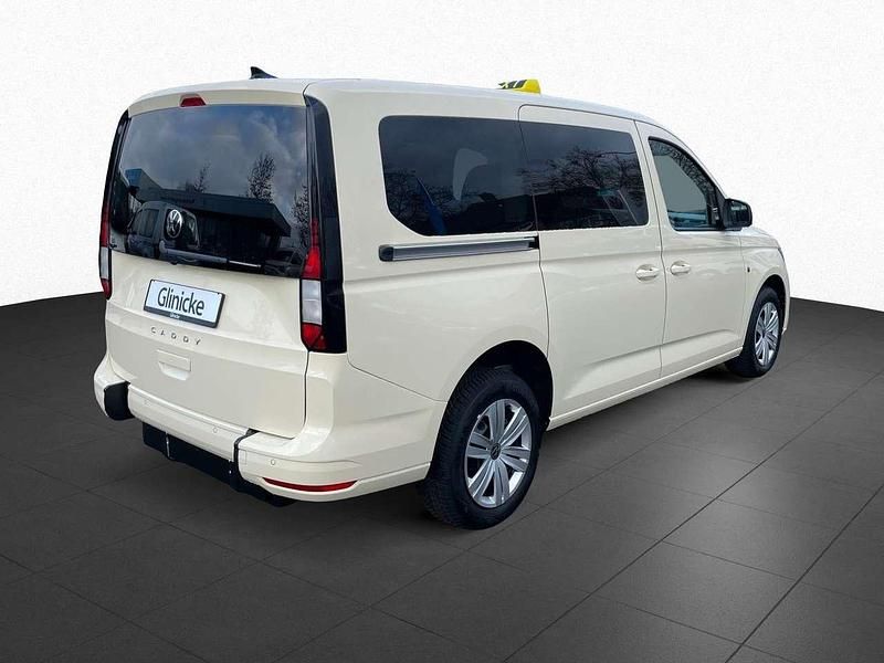 Neu VW Caddy 122 PS (89 kW) 2026 Hellelfenbein Van / Kleinbus