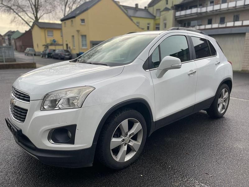 Gebraucht Chevrolet Trax 131 PS (96 kW) 2013 Weiß SUV