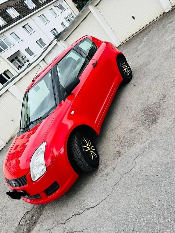 Rot Gebraucht 2008 Suzuki Swift Kleinwagen | 2.199 € (Fairer Preis) - Bild 1/4