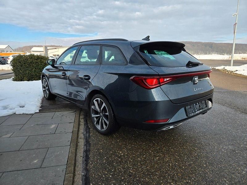 Gebraucht Seat Leon FR 131 PS (96 kW) 2022 Grau Kombi