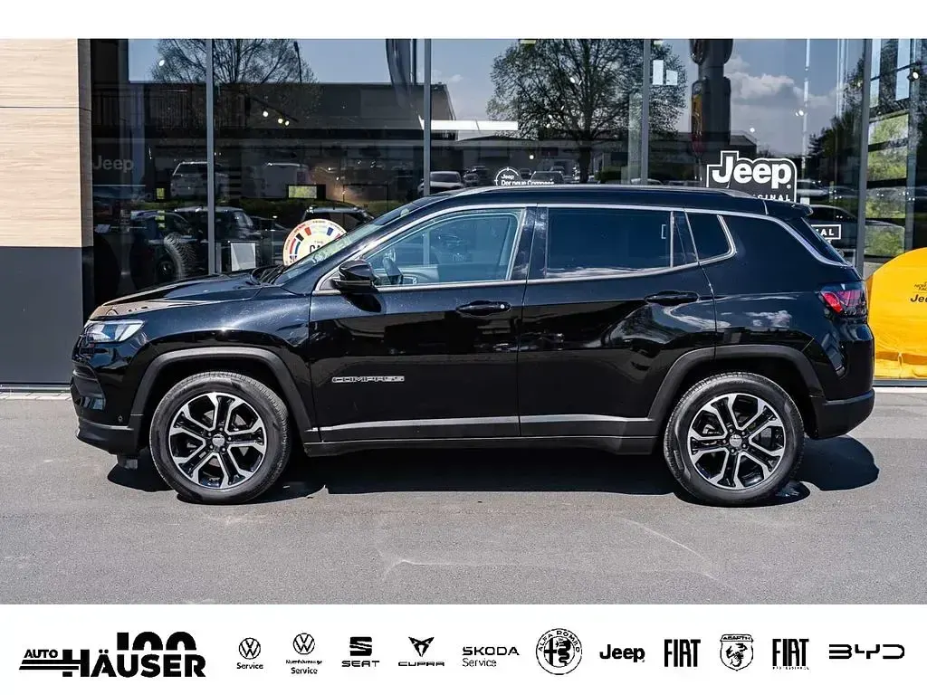 Gebraucht Jeep Compass Limited 131 PS (96 kW) 2022 Schwarz SUV