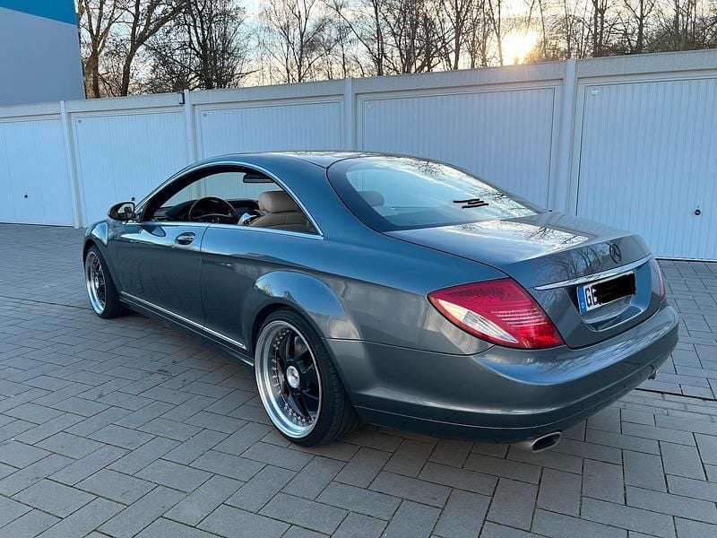 Gebraucht Mercedes CL500 388 PS (285 kW) 2008 Grau Coupé