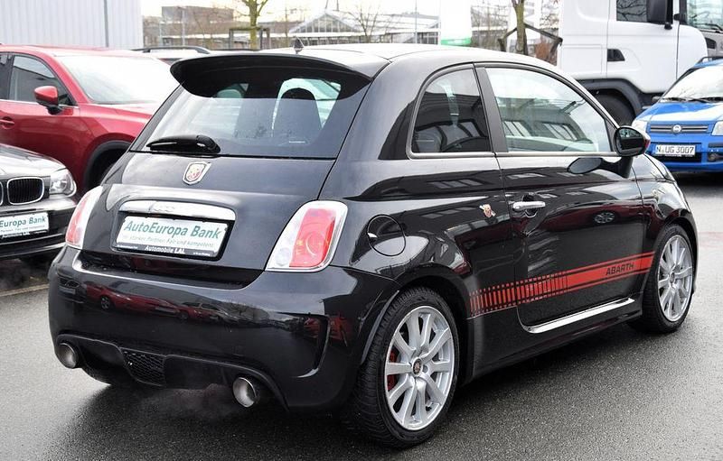 Gebraucht Abarth 500 135 PS (99 kW) 2010 Schwarz Kleinwagen