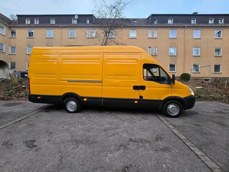 Gebraucht Iveco Daily 136 PS (100 kW) 2007 Gelb Limousine