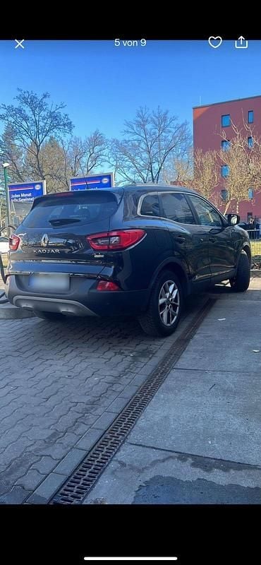 Gebraucht Renault Kadjar 110 PS (80 kW) 2015 Schwarz SUV