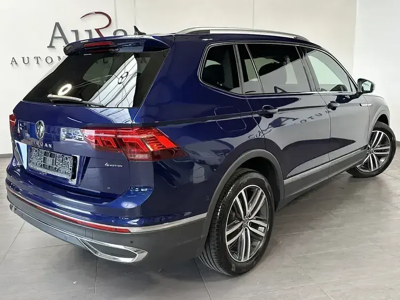 Gebraucht VW Tiguan Allspace Elegance 150 PS (110 kW) 2022 Blau SUV