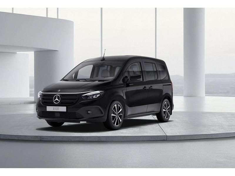 Gebraucht Mercedes EQT200 Premium 89 kW (122 PS) 2024 Loparitschwarz metallic Van / Kleinbus