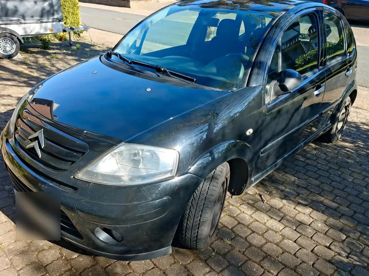 Second-hand Citroën C3 68 CP (50 kW) 2008 Negru Hatchback