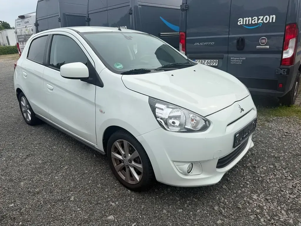 Gebraucht Mitsubishi Space Star 80 PS (58 kW) 2014 Weiß Van / Kleinbus