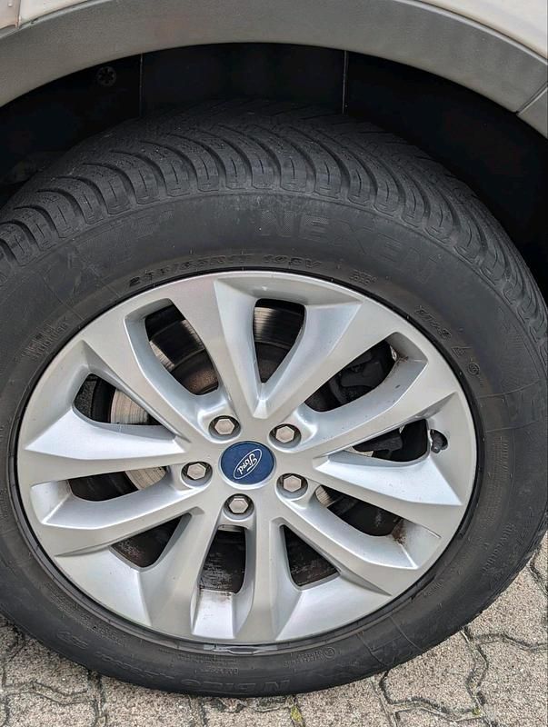 Gebraucht Ford Kuga 143 PS (105 kW) 2011 Weiß SUV