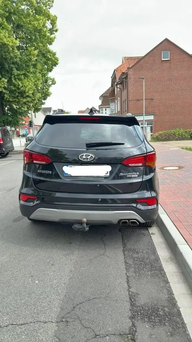 Gebraucht Hyundai Santa Fe 200 PS (147 kW) 2017 Schwarz SUV