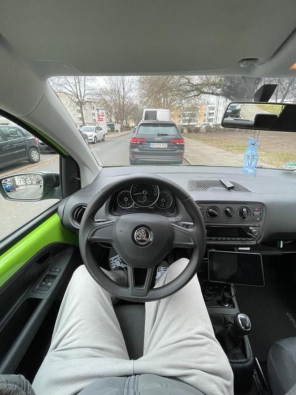 Gebraucht Skoda Citigo Active 68 PS (50 kW) 2018 Grün Kleinwagen