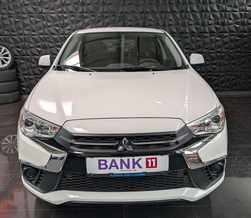 Gebraucht Mitsubishi ASX Basis 117 PS (86 kW) 2018 Weiß SUV