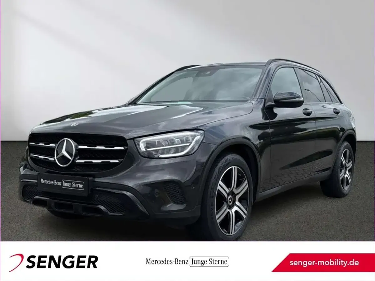 Gebraucht Mercedes GLC220 Night 194 PS (142 kW) 2022 SUV