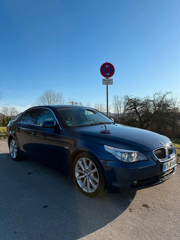 Gebraucht BMW 520 Sport Line 150 PS (110 kW) 2005 Blau Limousine
