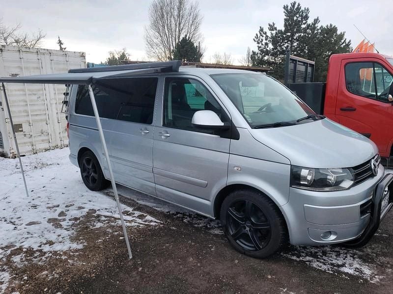 Gebraucht VW T5 140 PS (102 kW) 2012 Silber Van