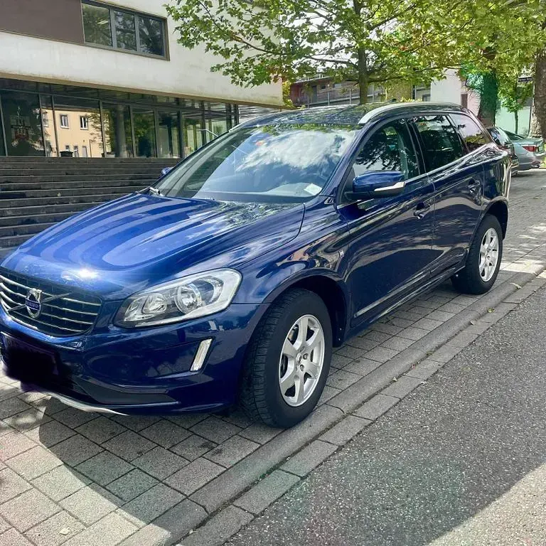 Gebraucht Volvo XC60 Ocean Race 181 PS (133 kW) 2014 Blau SUV