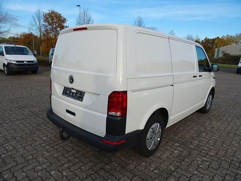 Gebraucht VW Transporter 110 PS (80 kW) 2023 Weiß Van