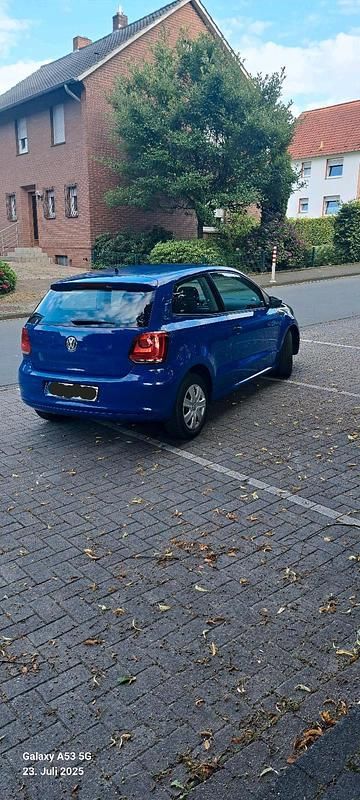 Gebraucht VW Polo 70 PS (51 kW) 2010 Blau Kleinwagen