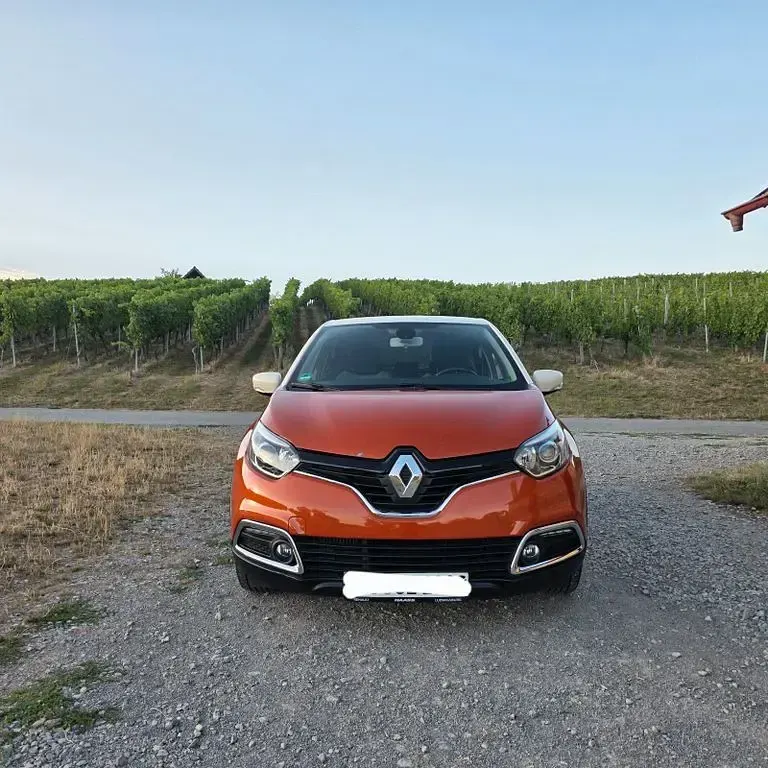 Gebraucht Renault Captur 90 PS (66 kW) 2015 Orange SUV