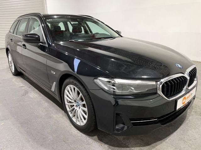 Używany BMW 530e 292 KM (214 kW) 2022 Czarny Kombi