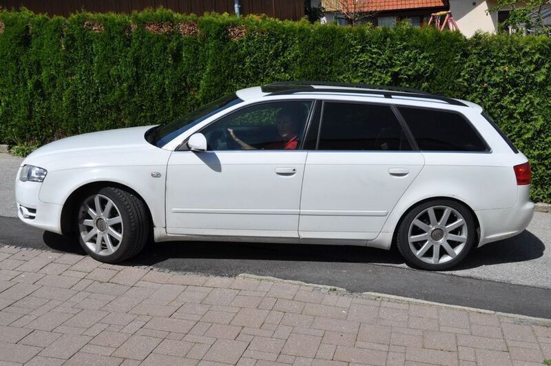Weiß Gebraucht 2008 Audi A4 Sport Kombi | 5.799 € (Fairer Preis) - Bild 1/4