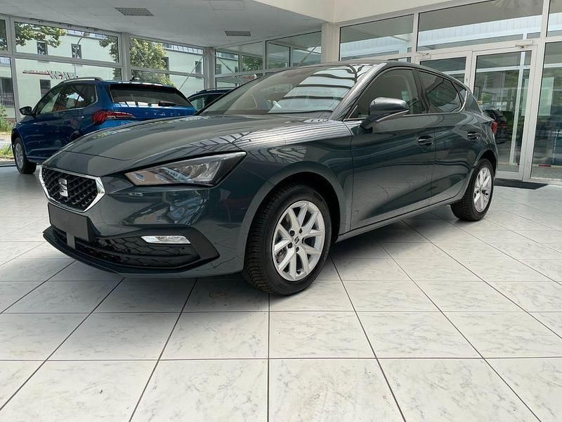 Blau Neu 2025 Seat Leon Style Limousine | 24.890 € (Fairer Preis) - Bild 1/4