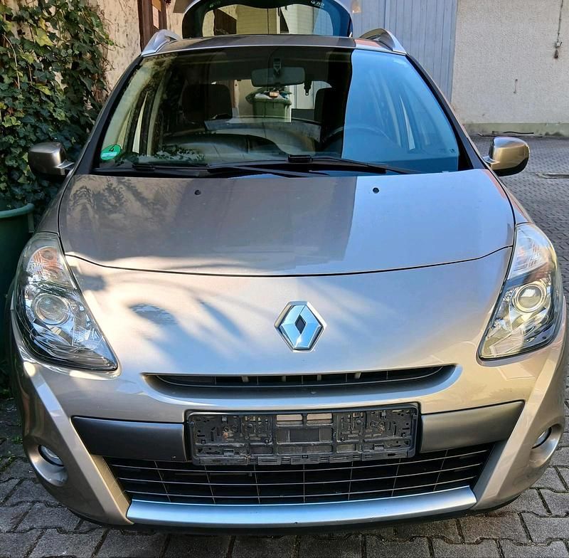 Beige Gebraucht 2009 Renault Clio III Kleinwagen | 2.250 € - Bild 1/4