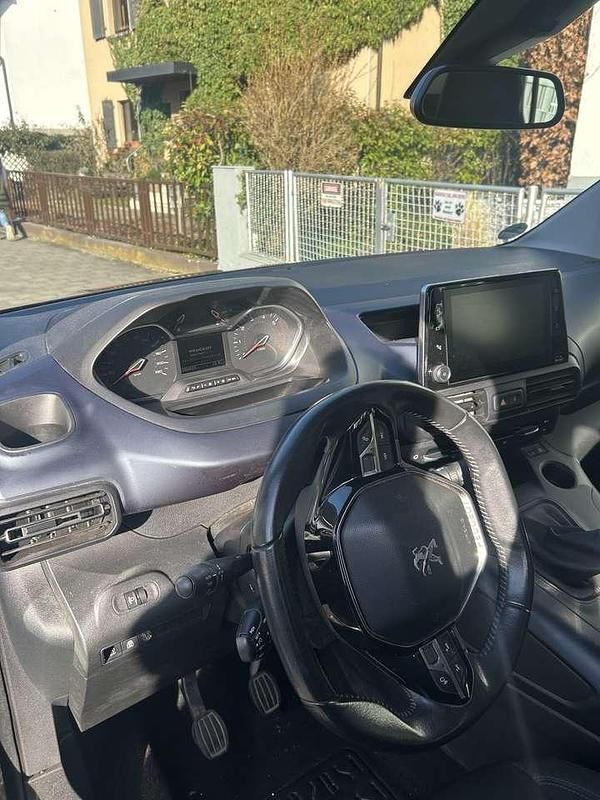 Gebraucht Peugeot Rifter Allure 102 PS (75 kW) 2019 Van / Kleinbus