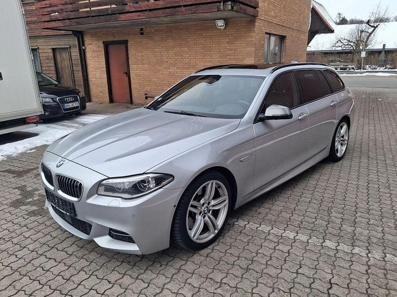 Silber Gebraucht 2016 BMW M550 Limousine | 14.500 € (Superpreis) - Bild 1/4