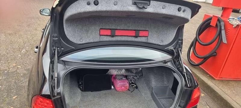 Gebraucht BMW 318 184 PS (135 kW) 2011 Limousine